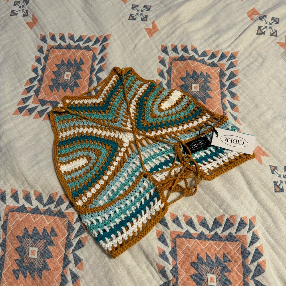 Cider Crochet Crop - Picture 2 of 2